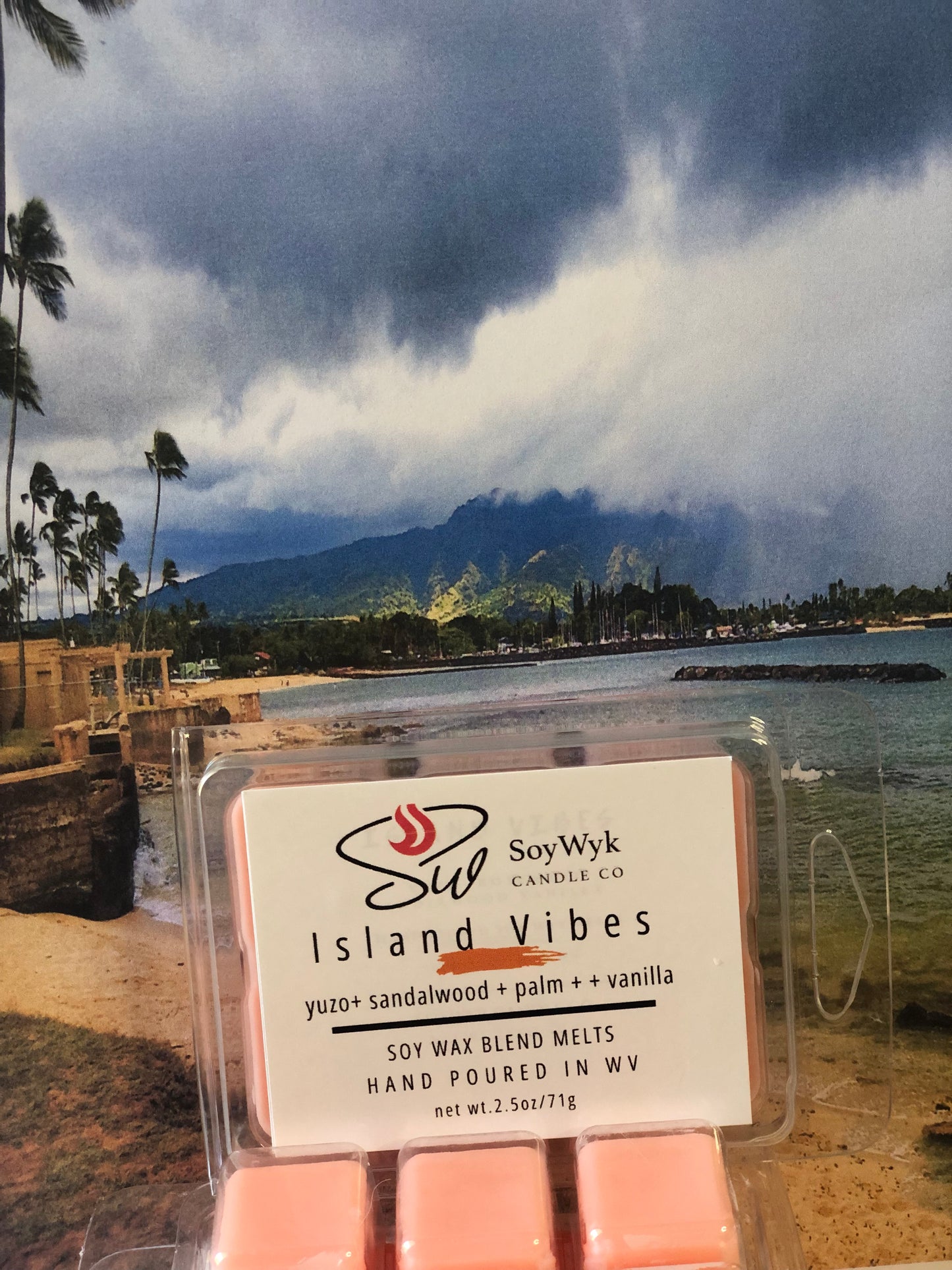 Island Vibes - Soy Wax Melt- yuzo, sandalwood, vanilla