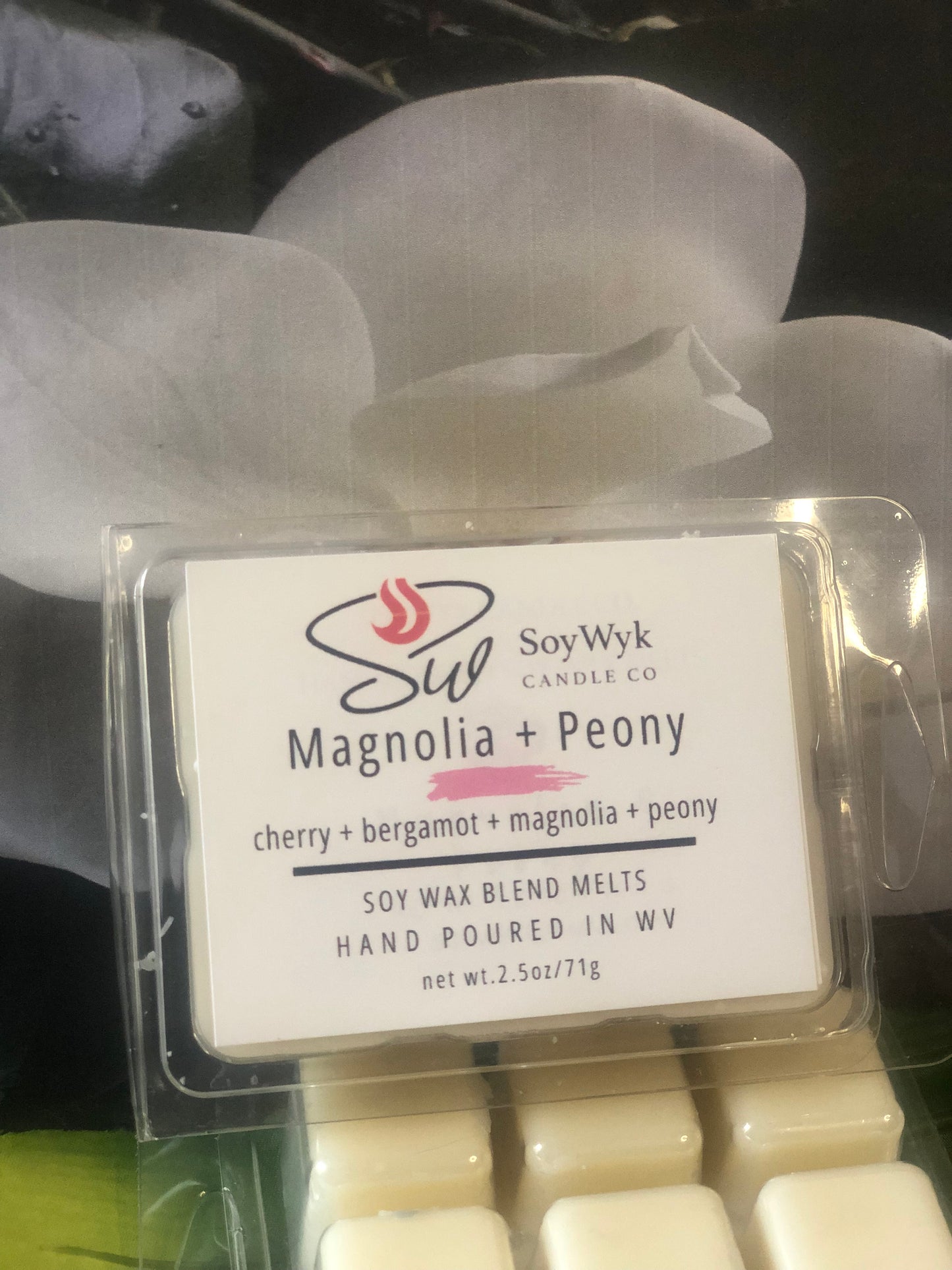 Magnolia & Peony - Soy Wax Melt- cherry, bergamot, magnolia, peony